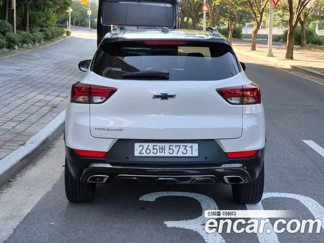 ChevroletGMDaewoo TrailBlazer 2021 thumb 3