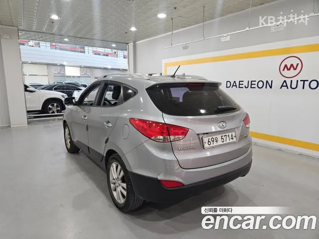 Hyundai Tucson 2009 thumb 3