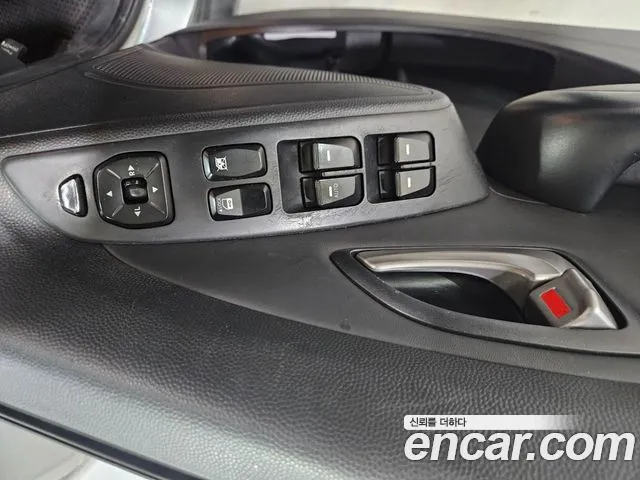 Hyundai Tucson 2009 thumb 9