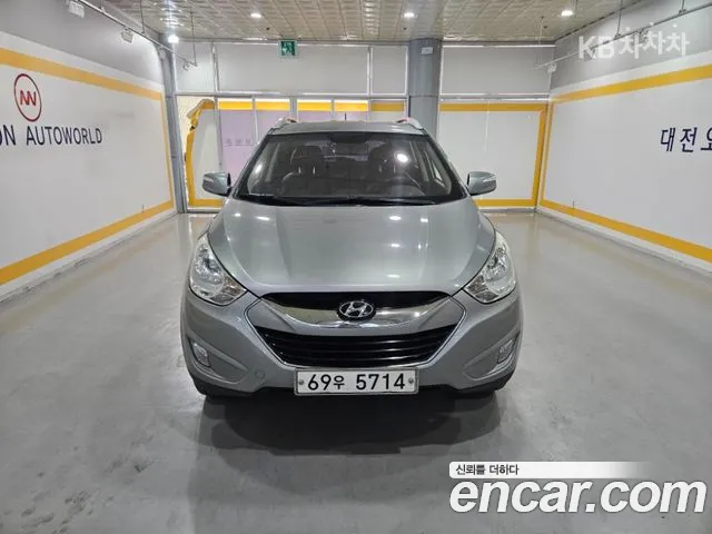 Hyundai Tucson 2009 thumb 12