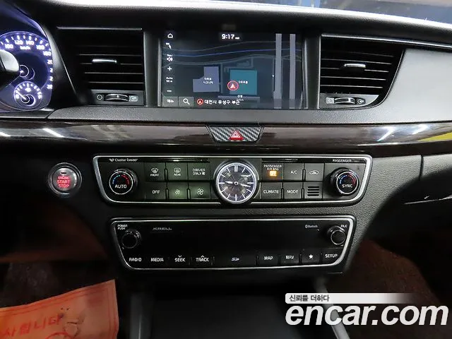 Kia K7 2017 thumb 10