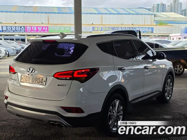 Hyundai Santa Fe 2016 thumb 6
