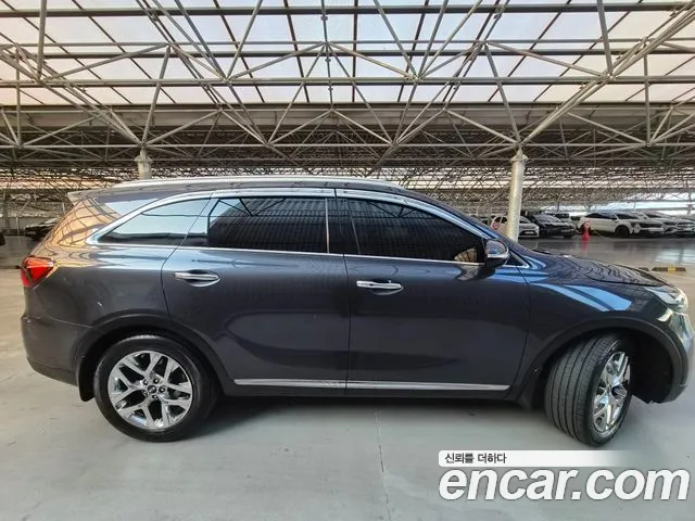 Kia Sorento 2019 thumb 8