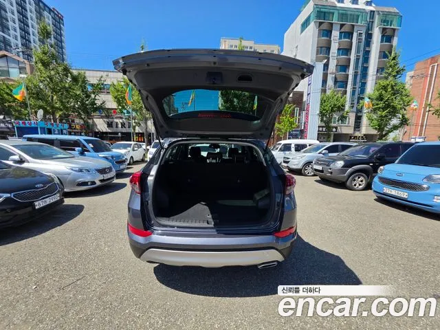 Hyundai Tucson 2018 thumb 11