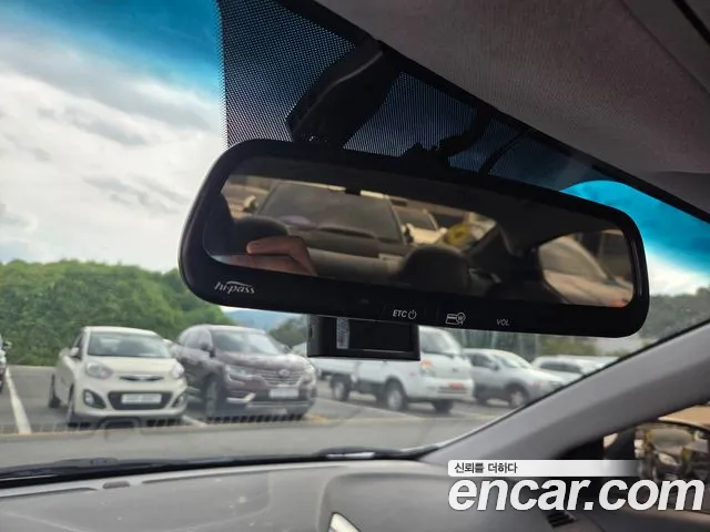 Hyundai Avante 2015 thumb 5