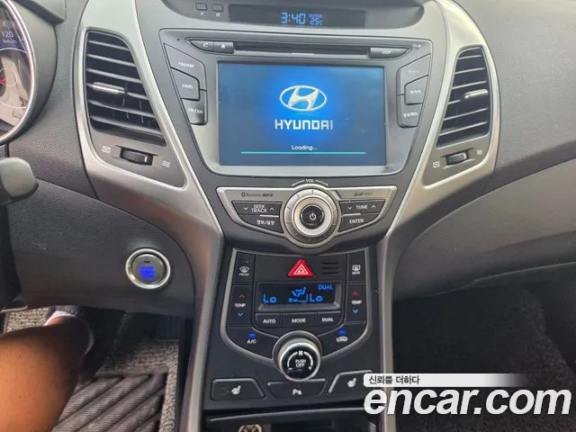 Hyundai Avante 2015 thumb 10