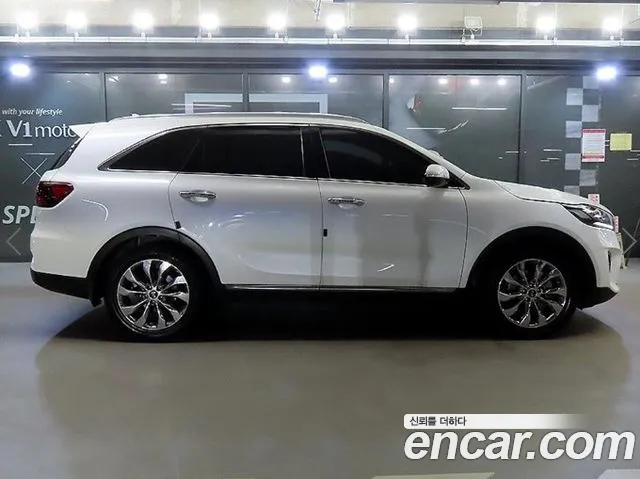 Kia Sorento 2019 thumb 3
