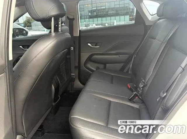 Hyundai Kona 2023 thumb 5