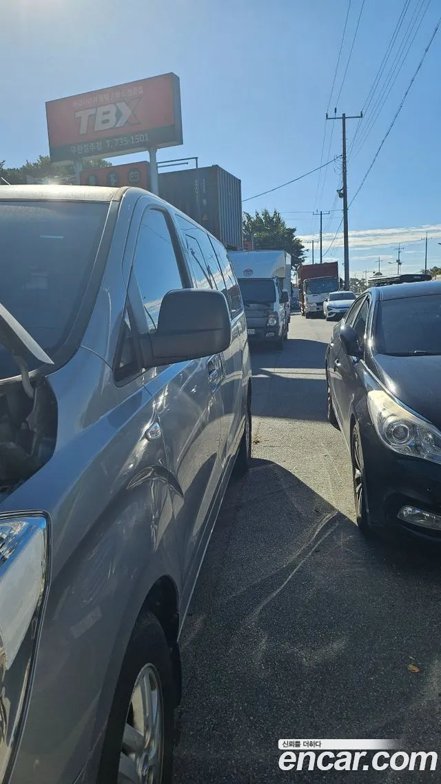 Hyundai Starex 2017 thumb 5