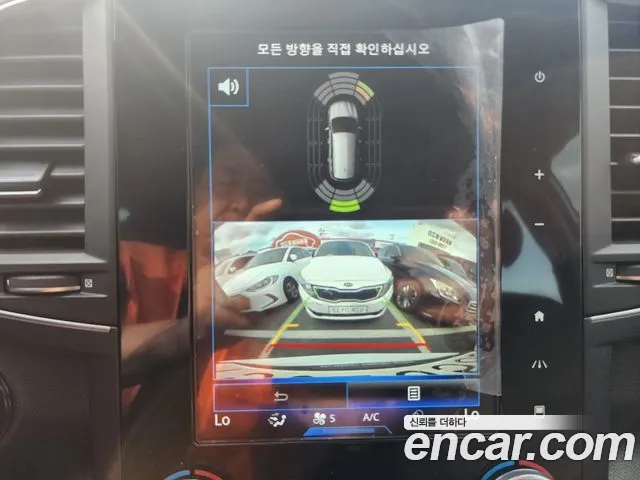 Renault-KoreaSamsung Koleos 2020 thumb 10