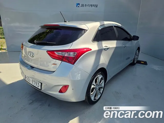 Hyundai i30 2012 thumb 7