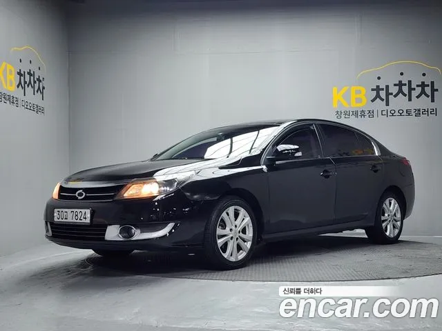 Renault-KoreaSamsung SM5 2010 thumb 2