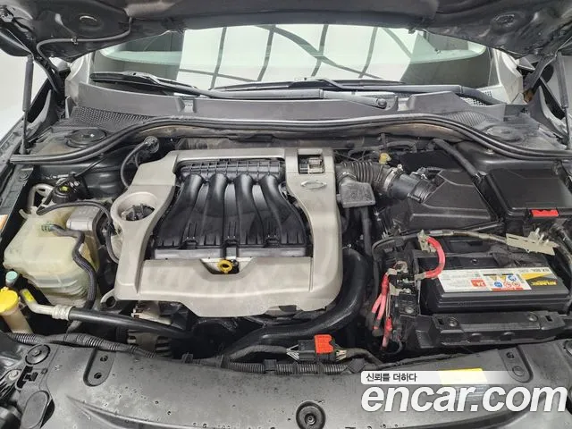 Renault-KoreaSamsung SM5 2010 thumb 4