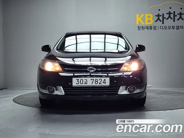 Renault-KoreaSamsung SM5 2010 thumb 12