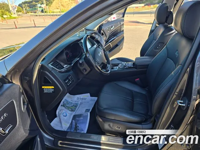 Kia K9 2014 thumb 10