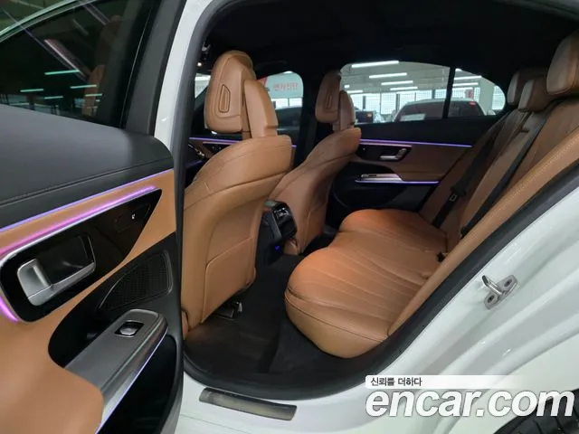 Mercedes-Benz E-Класс 2025 thumb 9