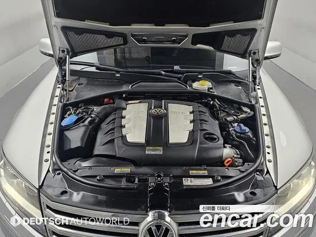 Volkswagen Phaeton 2013 thumb 6