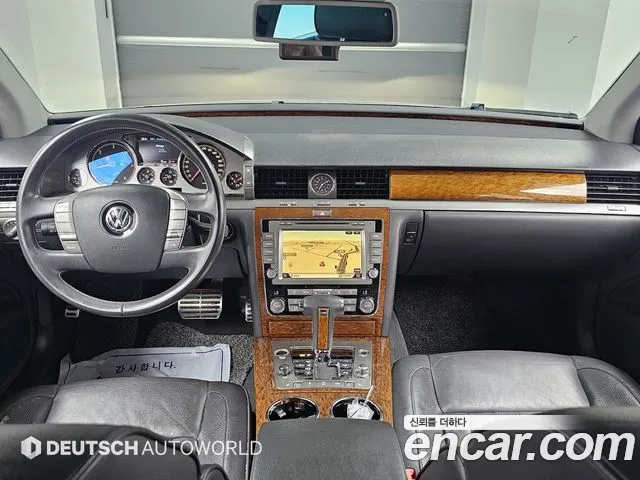 Volkswagen Phaeton 2013 thumb 7