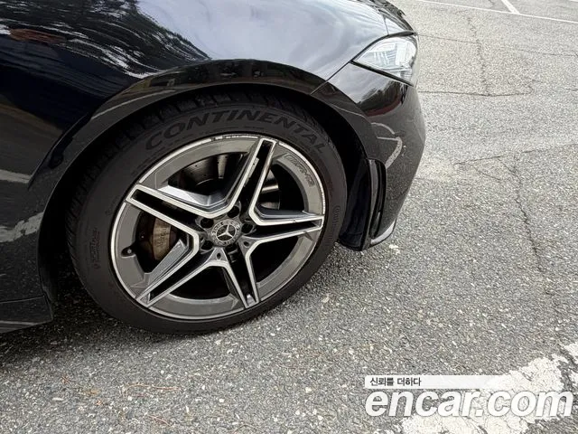 Mercedes-Benz CLS-Class 2020 thumb 7