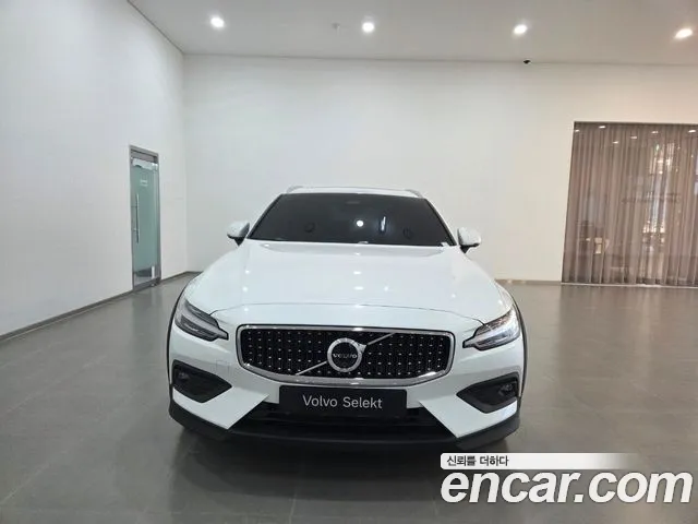 Volvo V60 2026 thumb 3