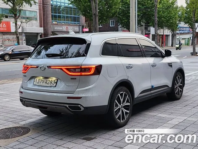 Renault-KoreaSamsung Koleos 2019 thumb 4