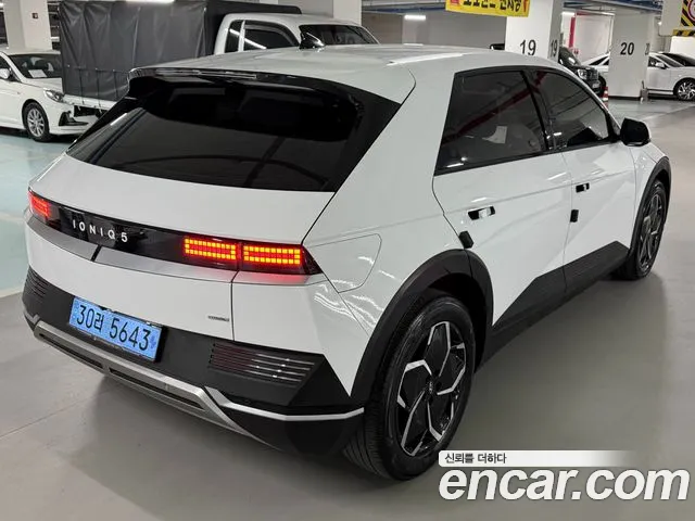 Hyundai IONIQ 5 2022 thumb 2