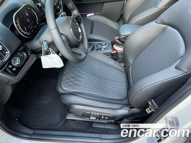 MINI Countryman 2024 thumb 10