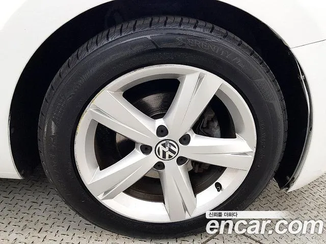 Volkswagen Beatle 2014 thumb 5