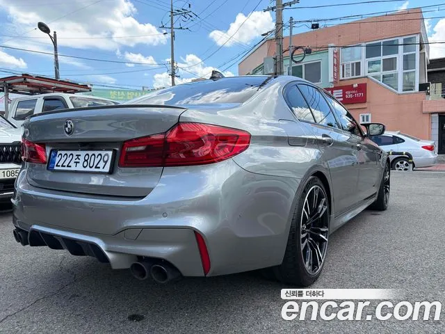BMW M5 2019 thumb 6