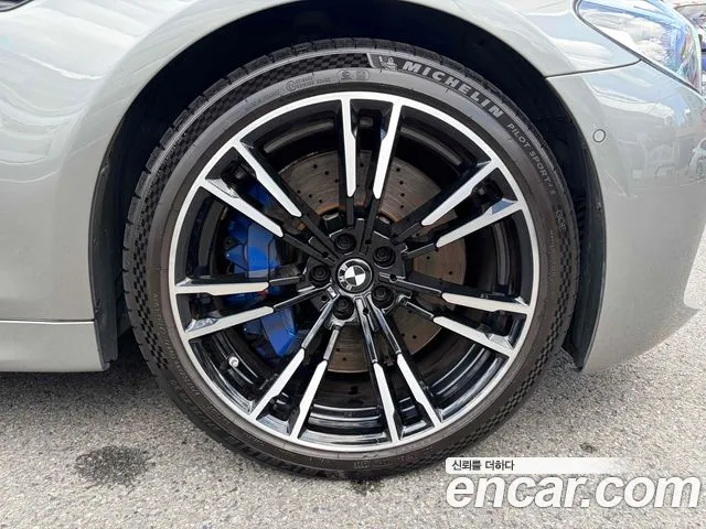 BMW M5 2019 thumb 10