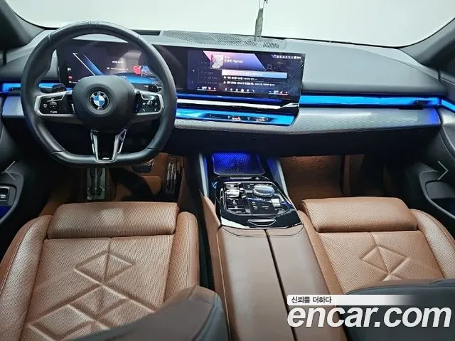 BMW 5-Series 2024 thumb 7