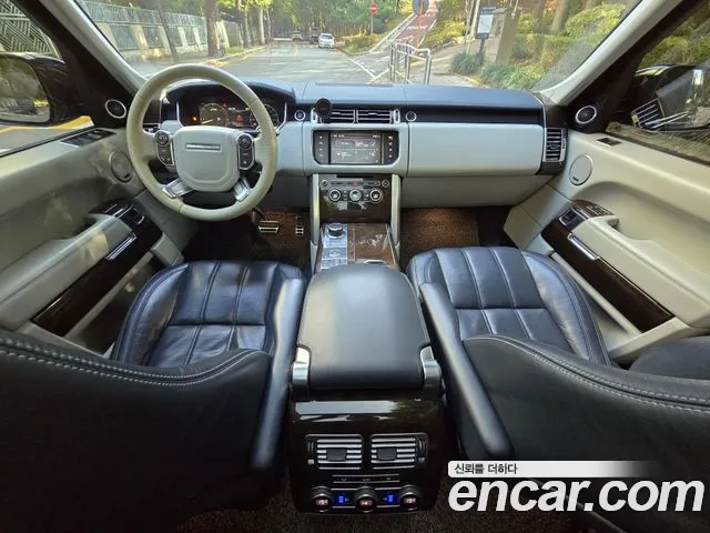 Land Rover Range Rover 2015 thumb 7