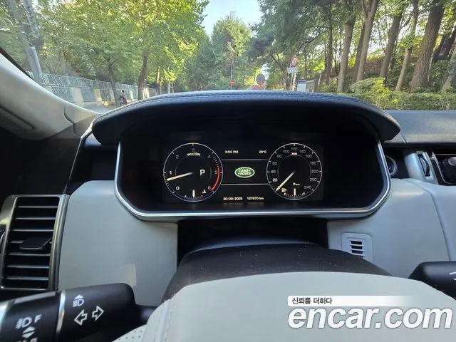Land Rover Range Rover 2015 thumb 8