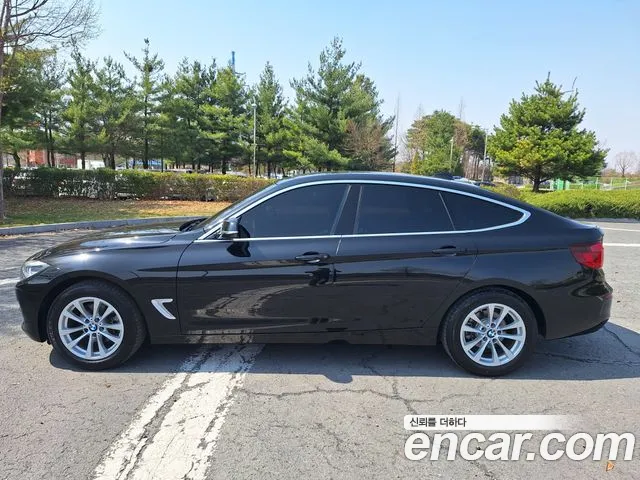 BMW Gran Turismo 2020 thumb 3