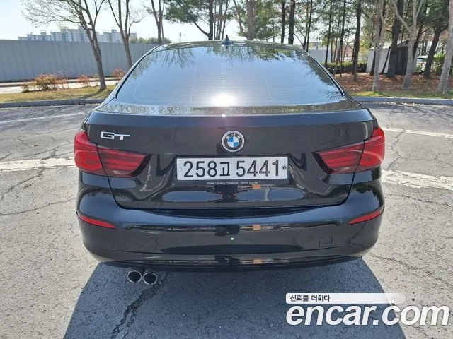 BMW Gran Turismo 2020 thumb 5