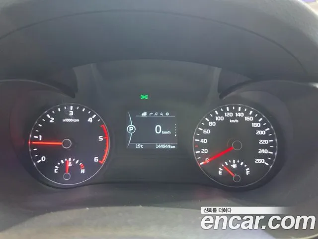Kia K5 2015 thumb 10