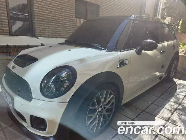 MINI Clubman 2010 thumb 3