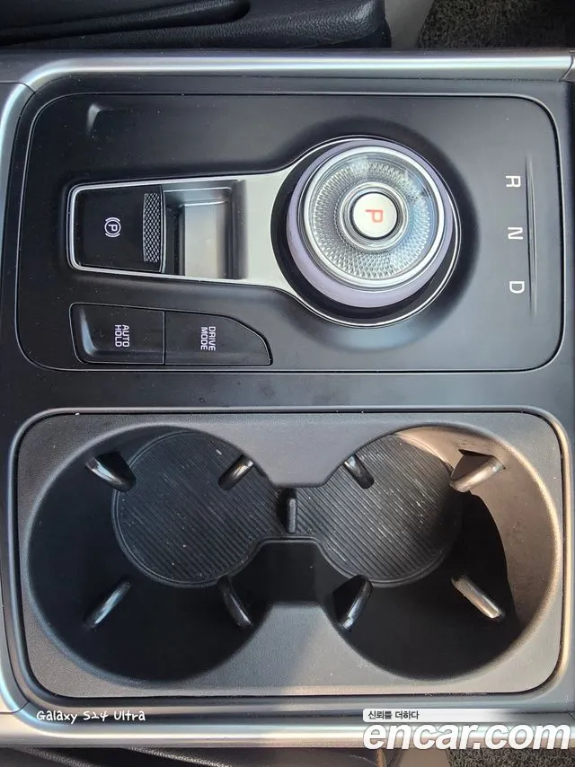 Kia Carnival 2024 thumb 9