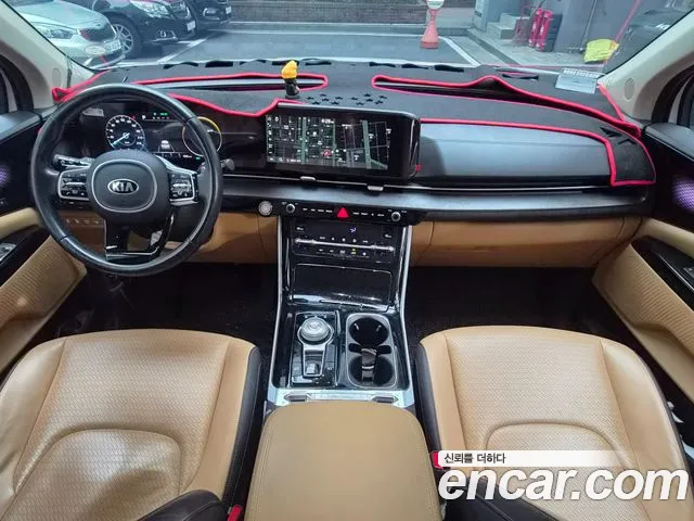 Kia Carnival 2021 thumb 7