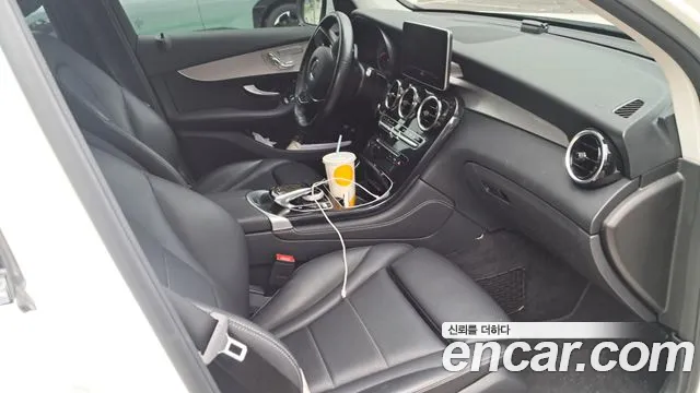 Mercedes-Benz GLC 2018 thumb 7