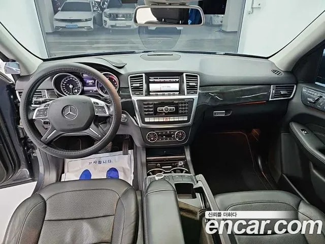 Mercedes-Benz M-class 2015 thumb 7