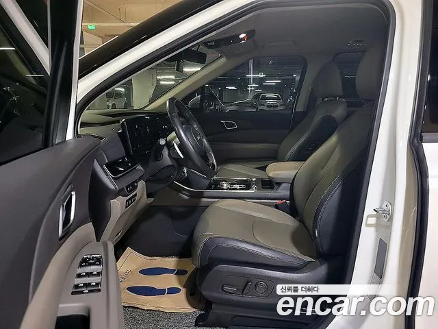 Kia Carnival 2024 thumb 7