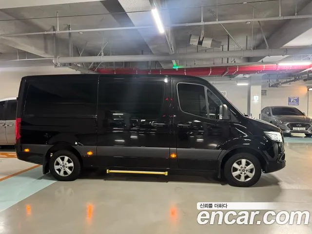 Mercedes-Benz Sprinter 2022 thumb 3