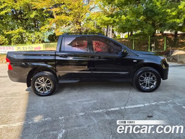 KG_Mobility_Ssangyong KORANDO 2014 thumb 8