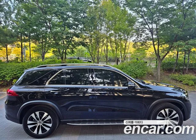 Mercedes-Benz GLE 2024 thumb 7