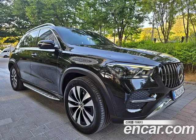 Mercedes-Benz GLE 2024 thumb 8