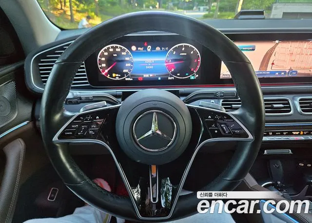 Mercedes-Benz GLE 2024 thumb 10