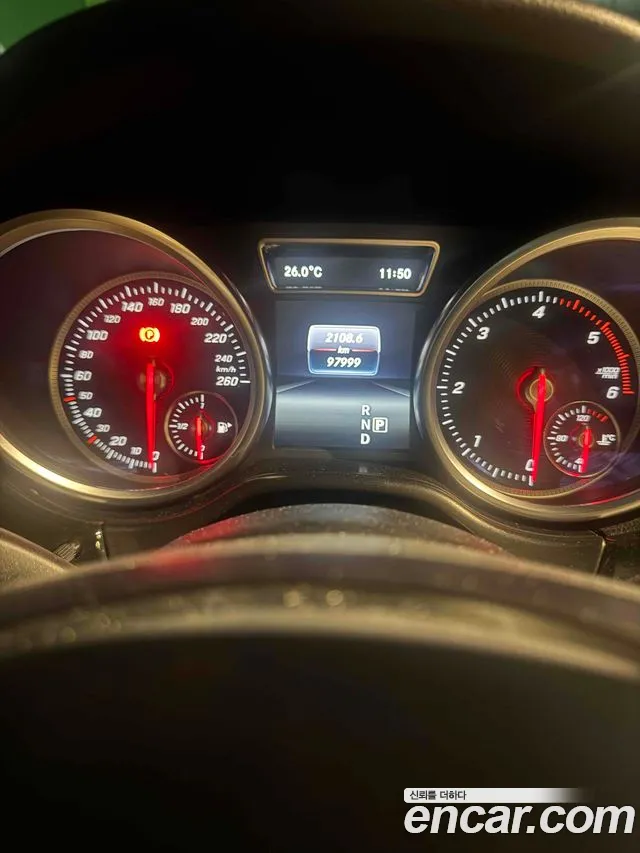 Mercedes-Benz GLE 2017 thumb 10