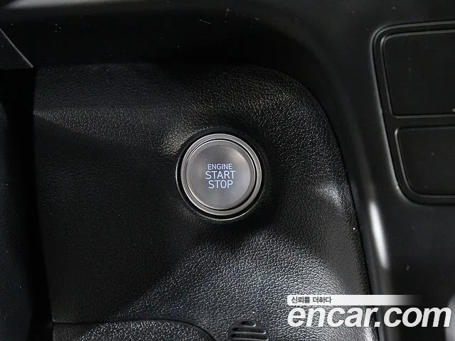 Hyundai Staria 2021 thumb 10