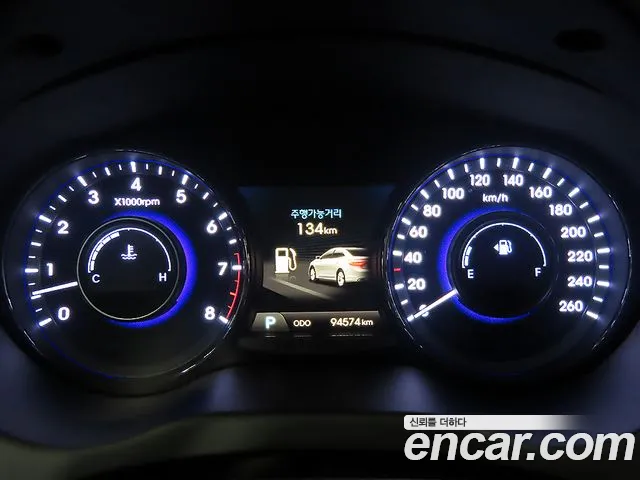 Hyundai Grandeur 2013 thumb 8